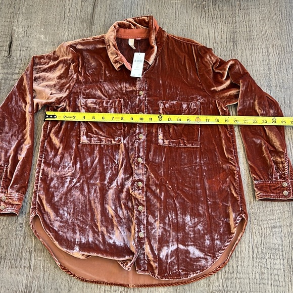 Anthropologie Burnt Orange Velour Distressed Button Down Top. - Picture 7 of 9